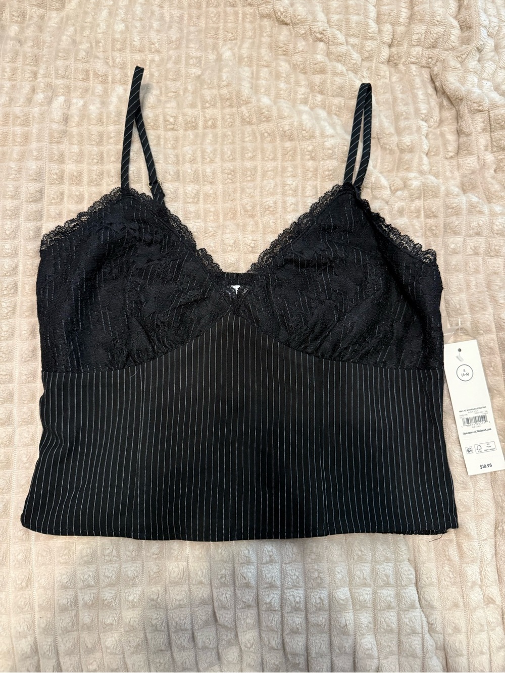 Black crop top!